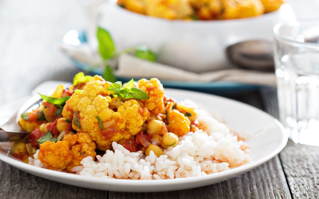 Chickpea and Cauliflower Curry – Morphus